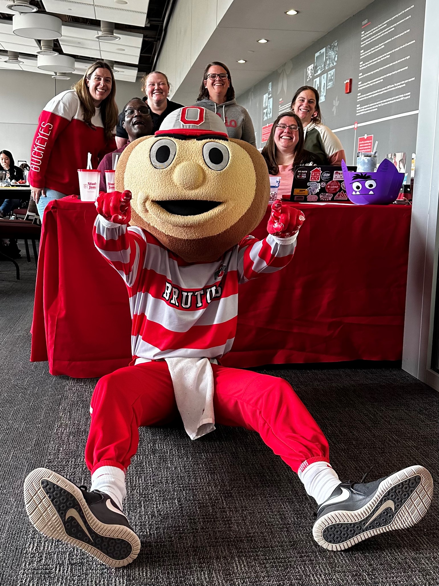 Julie Sanzone with the LIT Team and Brutus the Buckeye.